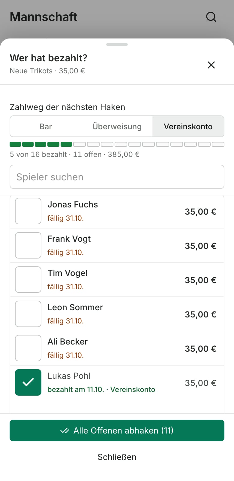 Wer hat bezahlt? am Handy: eine Umlage, je Spieler ein Haken, oben wie viele bezahlt haben und was offen ist